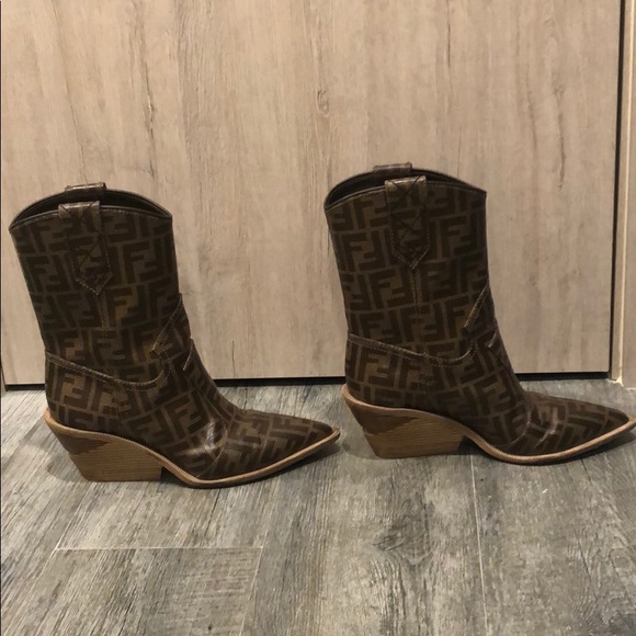 SOLD‼️‼️ - Picture 2 of 8